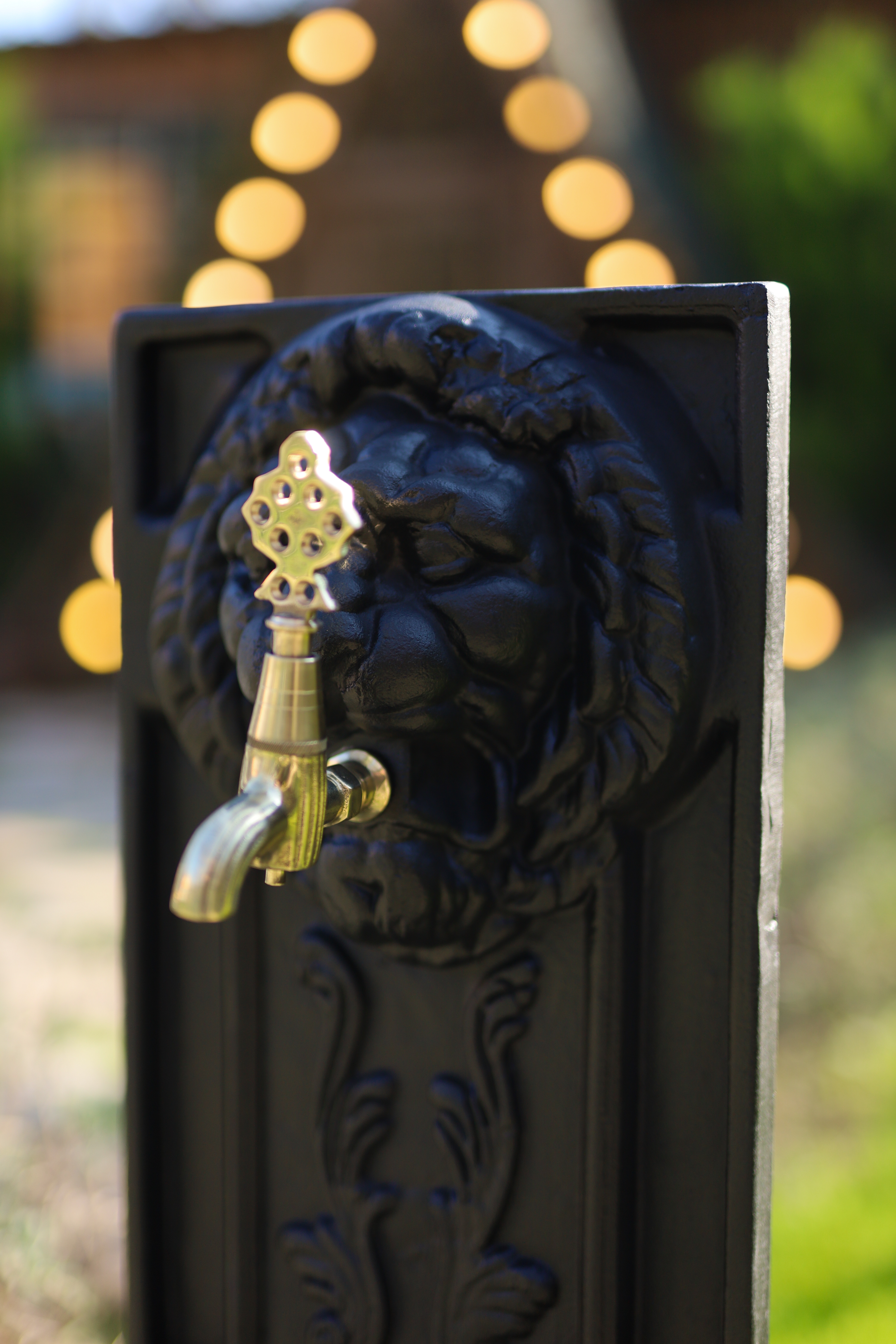 The Lion Döküm Çeşme 