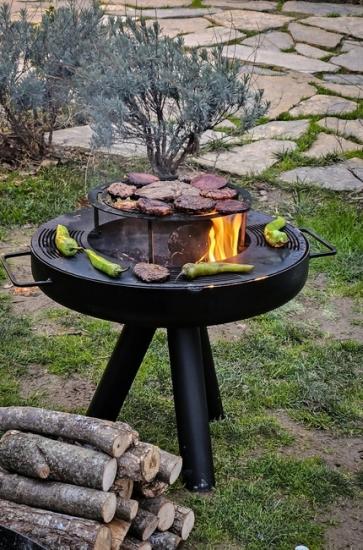 Vesta Ateş Çukuru ve Mangal
