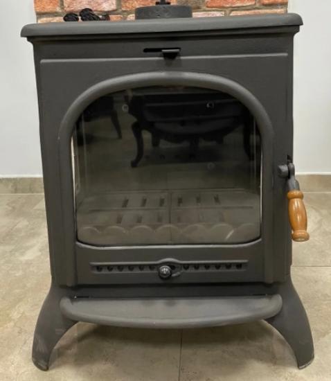 Smyrna Cast Iron Stove