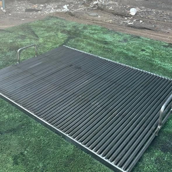 Professional Solid Steel Steakhouse Grate