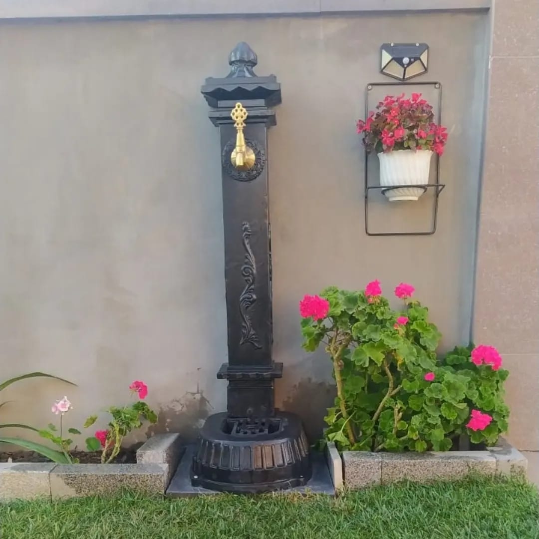 The King Döküm Çeşme